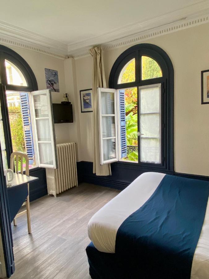 Hotel Celine - Hotel De La Gare Rouen Exteriör bild