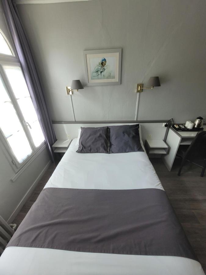 Hotel Celine - Hotel De La Gare Rouen Exteriör bild